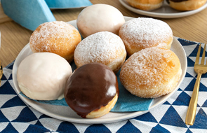 Sweet fried pastries