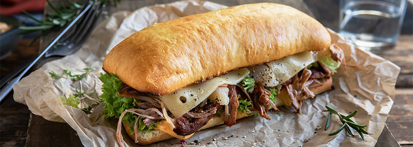 Brioche-Sandwich Pulled-Turkey