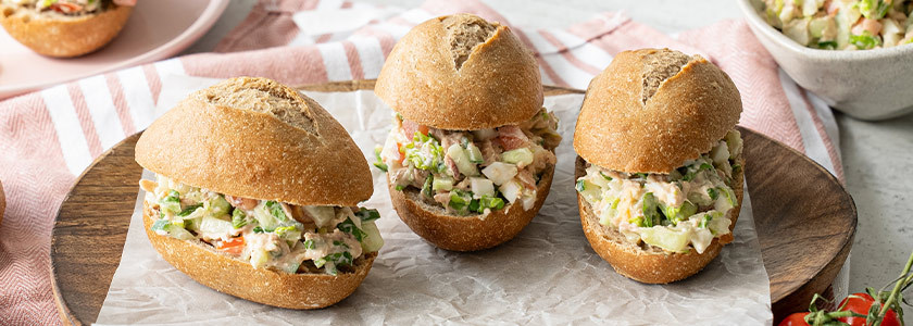 Chopped tuna sandwich