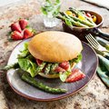 Gourmet Burger 4,5 Inch sliced - 2