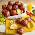 Ready-baked Party Pretzel-Brioche Burger, sliced - 1