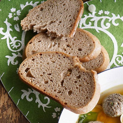 Rustic Farmer´s Bread, sliced